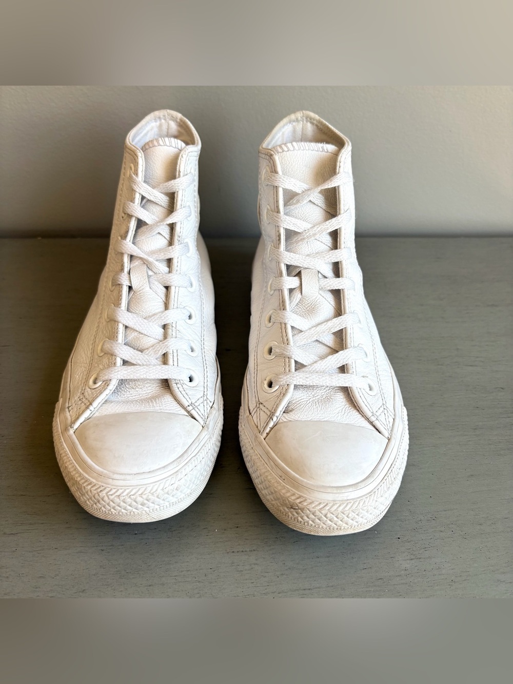 Converse All Stars Chuck Taylor High-Top White Leather Sneakers Women 7.5 Retro